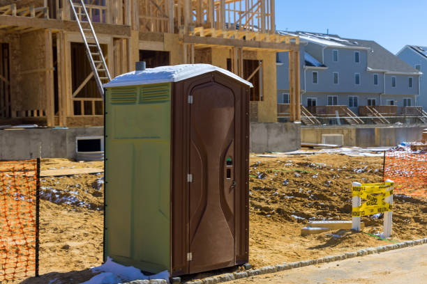 Best Porta potty rental near me  in Endwell, NY